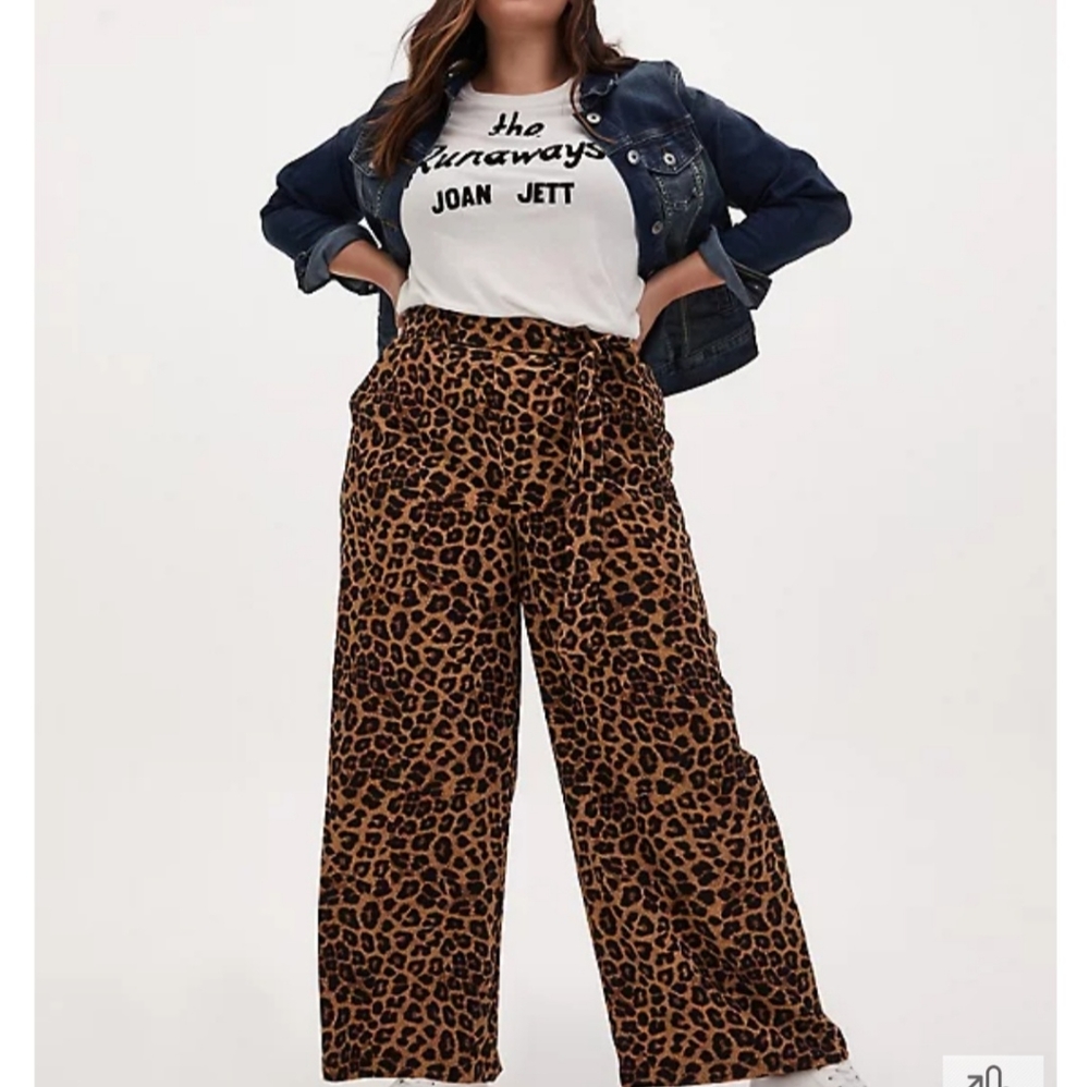 Torrid Leopard Wide Leg Pants Size 3 (22-24)